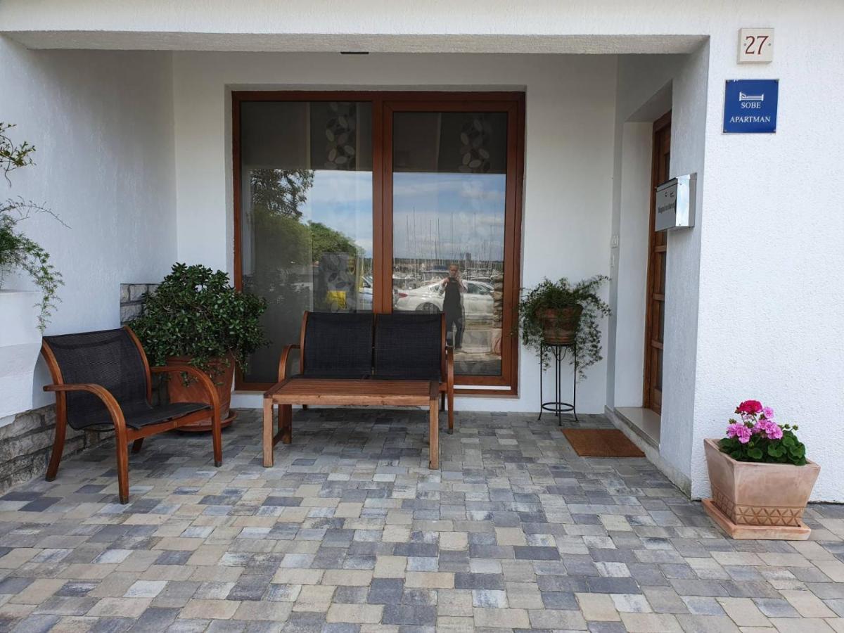 Room Novakovic Biograd Na Moru Εξωτερικό φωτογραφία