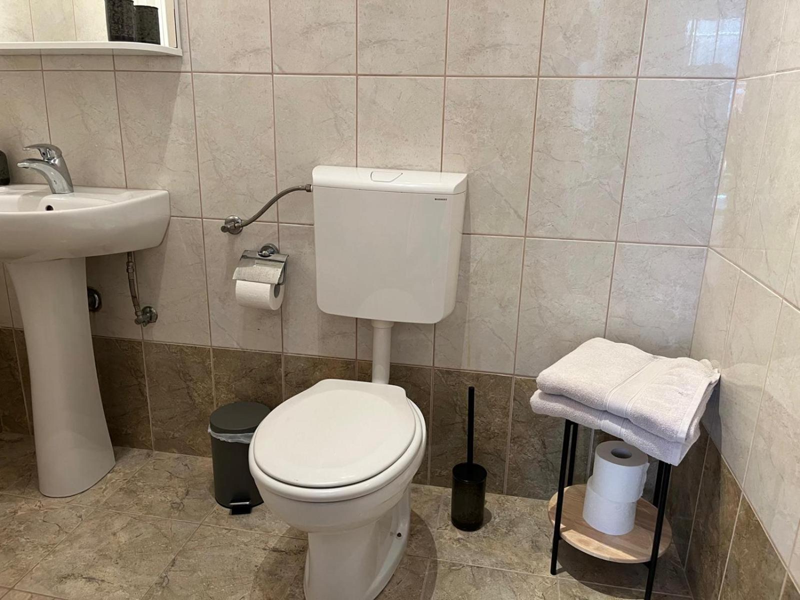 Room Novakovic Biograd Na Moru Εξωτερικό φωτογραφία
