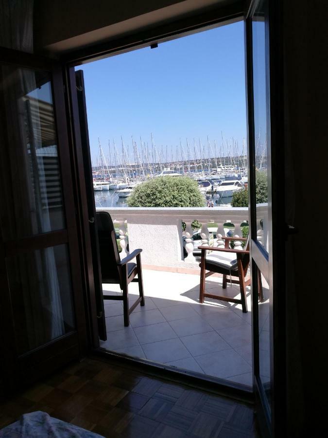 Room Novakovic Biograd Na Moru Εξωτερικό φωτογραφία